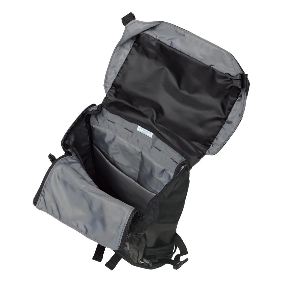 DESCENTE（デサント） バッグパック リュック デイパック 20L メンズ