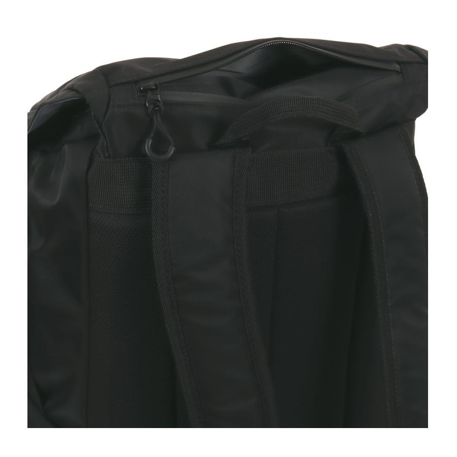 極美品　DESCENTE デイパック バックパック リュック 黒 DESCENTE（デサント） バッグパック リュック デイパック 20L dmatja00