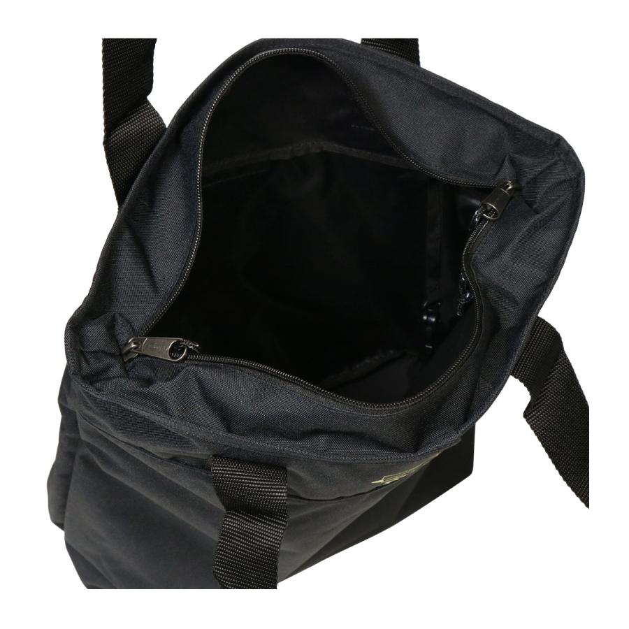 EASTPAK（イーストパック） ポケモン コラボ トートバッグ