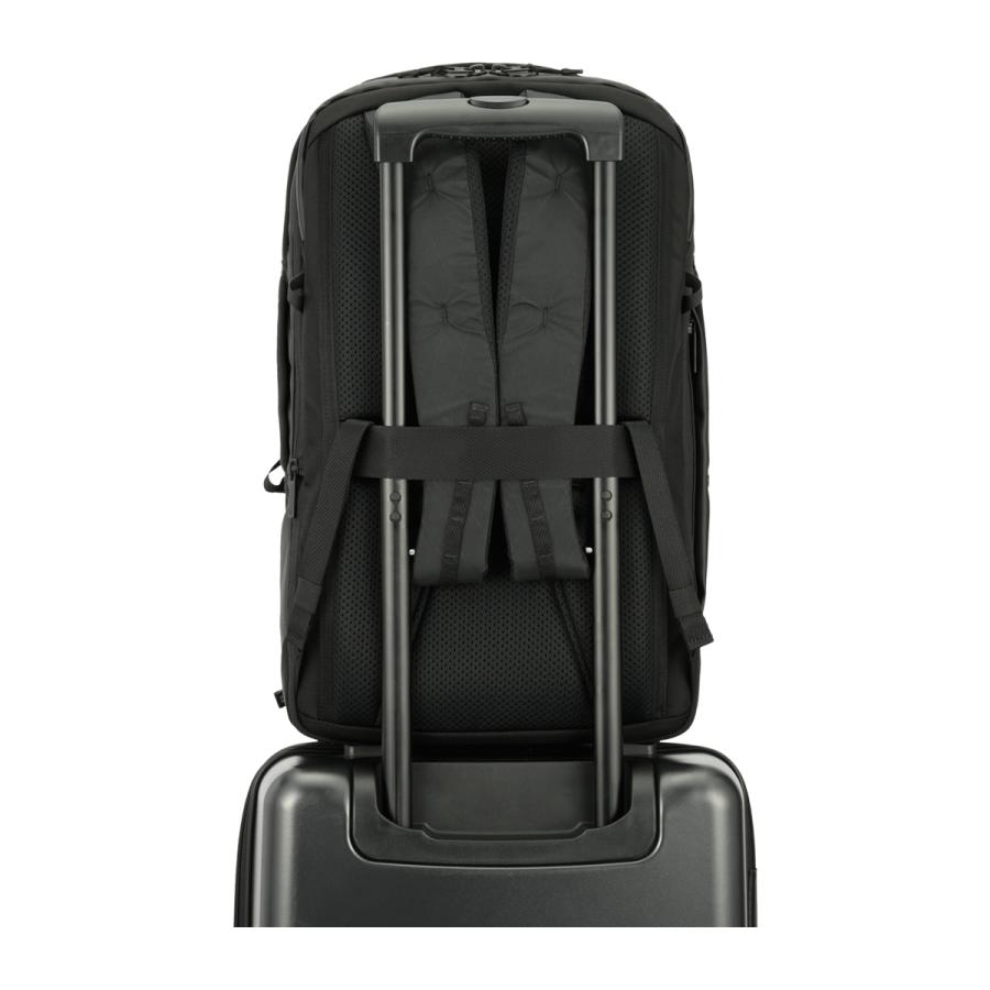 ace. GENE LABEL ace エースジーン リュック B4 27L 15.6インチ 軽量