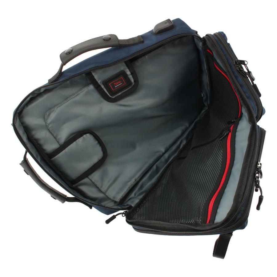 Neu interesse ノイインテレッセ ブリーフケース フィーア