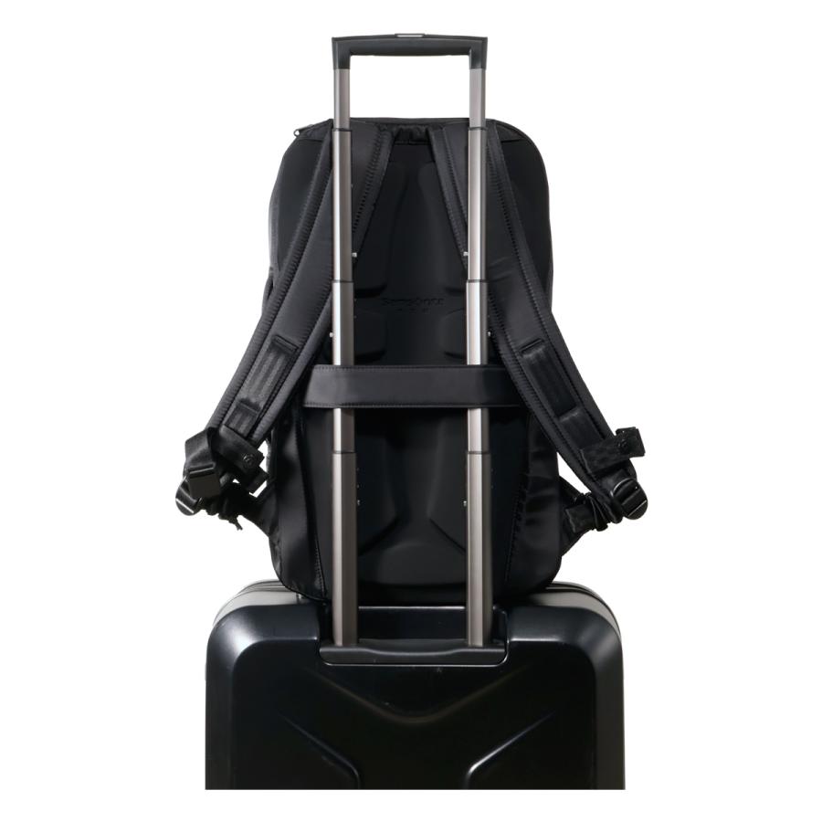 Samsonite RED サムソナイトレッド リュック 29.5L 2ルームビジネス