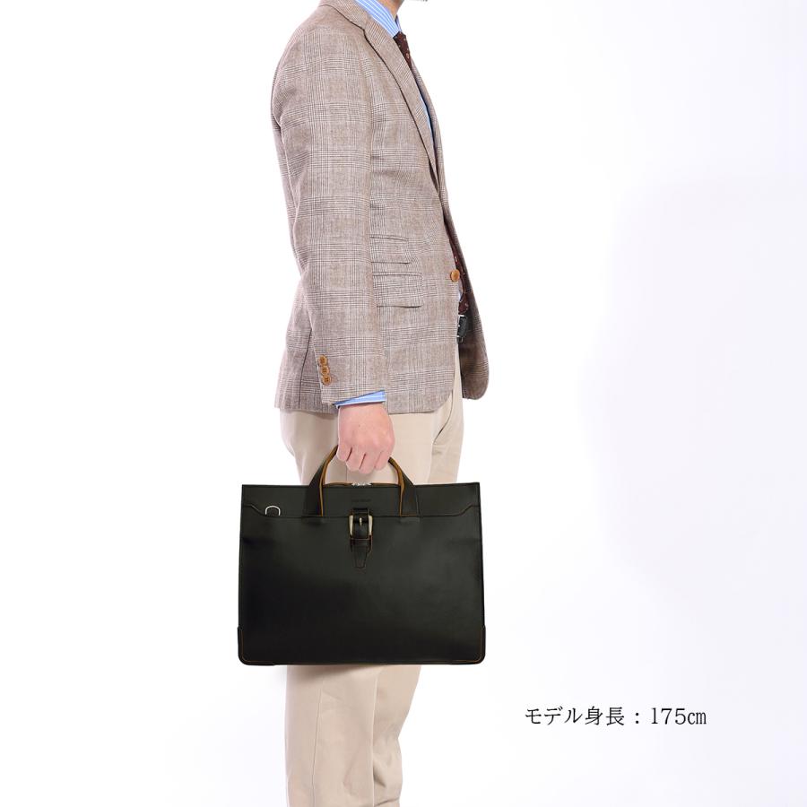 極美品 タケオキクチ 2way ビジネスバッグ ショルダーバッグ 本革 ナイロン TAKEO KIKUCHI（タケオキクチ） ビジネスバッグ 2WAY B4 メンズ ナビ