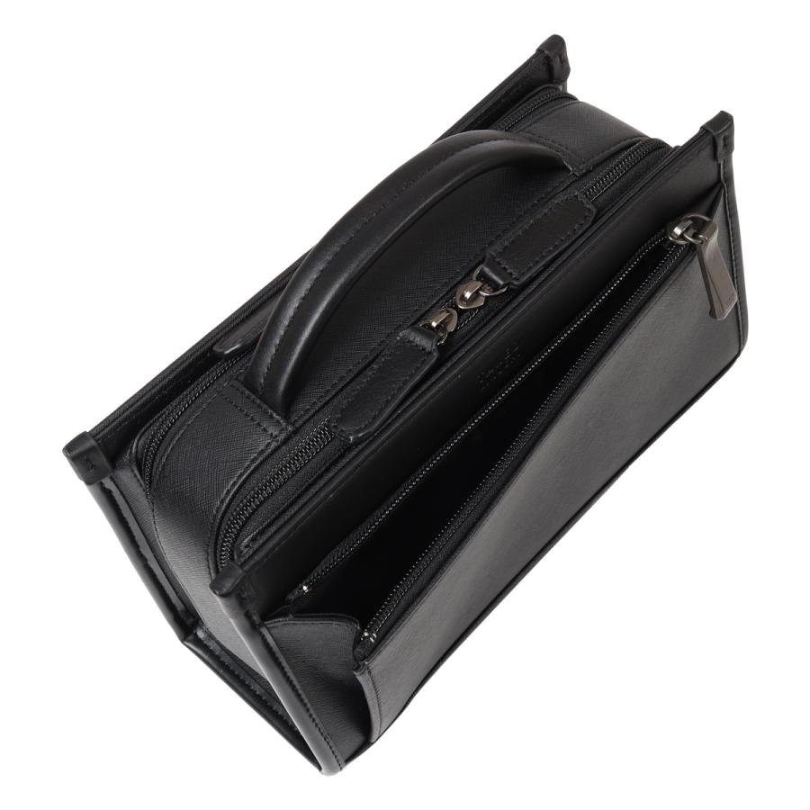 TAKEO KIKUCHI（タケオキクチ） クラッチバッグ ポーチ マルチポーチ