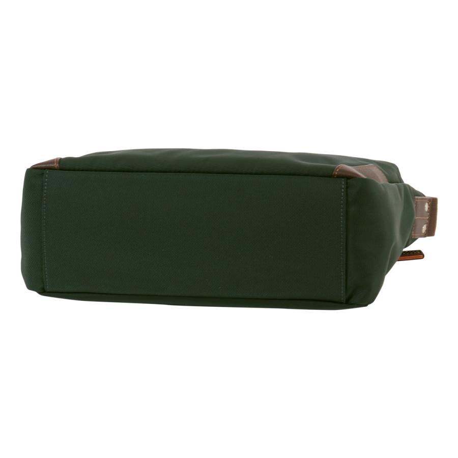 TAKEO KIKUCHI（タケオキクチ） ショルダーバッグ 横型 撥水