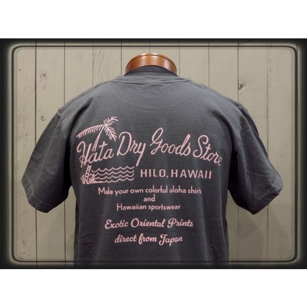 SUN SURF サンサーフ「HATA DRY GOODS STORE」Tシャツ : SADDLEMEN