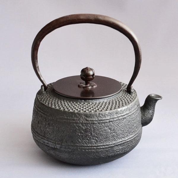 鉄瓶　茶道具　肩霰 鉄瓶　