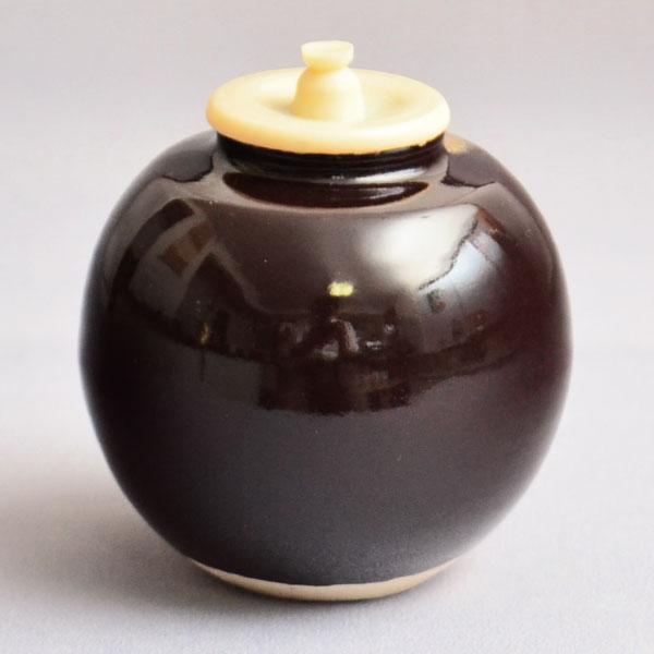 茶入 茶道具 陶山窯 文琳茶入 和久田金襴(正絹仕覆) : 茶道具専門店