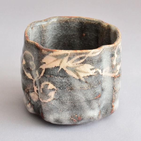 火入 茶道具 玉山窯 木瓜形 鼠志野火入 : 茶道具専門店 (有)菊池商店