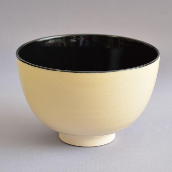 茶碗 茶道具 加藤藤山 作 仁清中黒 花紋茶碗 : 茶道具専門店 (有)菊池