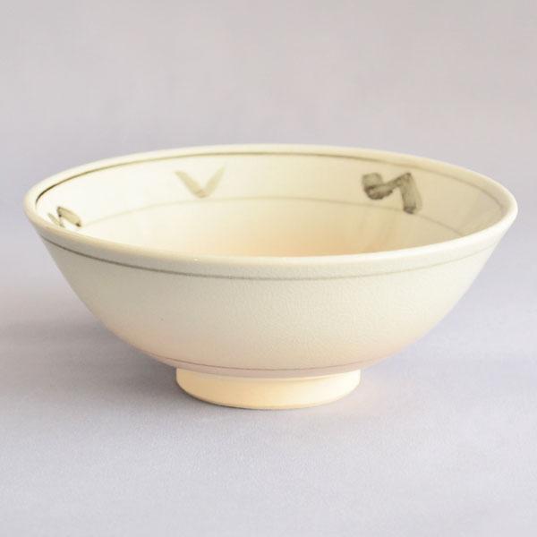 茶碗 茶道具 加藤郷山 作 鉄絵唐草 平茶碗 : 茶道具専門店 (有)菊池