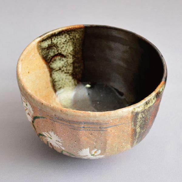 茶碗 茶道具 中村良二 作 灰釉掛分鷺草絵茶碗 : 茶道具専門店 茶碗 茶道具 中村良二 作 灰釉掛分鷺草絵茶碗 : 茶道具専門店