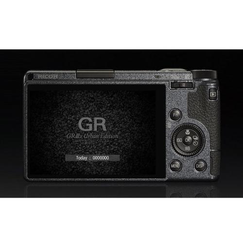 リコー(RICOH) コンパクトデジタルカメラ GR IIIx Urban Edition |  | 01