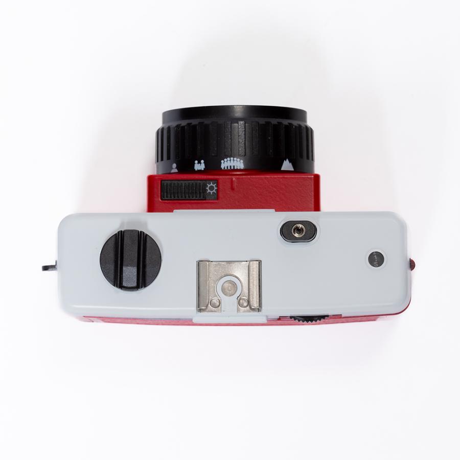 HOLGA ホルガ【HOLGA】フィルムカメラ H-135 BC レッド/ホワイト HOLGA ホルガ【HOLGA】フィルムカメラ H-135 BC レッド/ホワイト