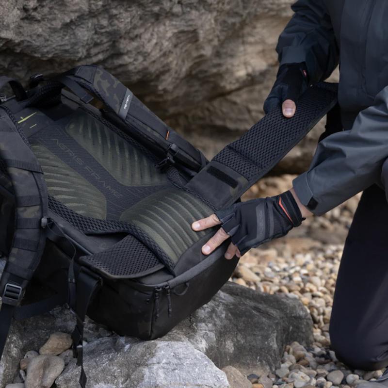 PGYTECH  OneMo Tactical Backpack 35L (ダークナイトカモ) バックパック フルフラットオープン P-CB-223の画像
