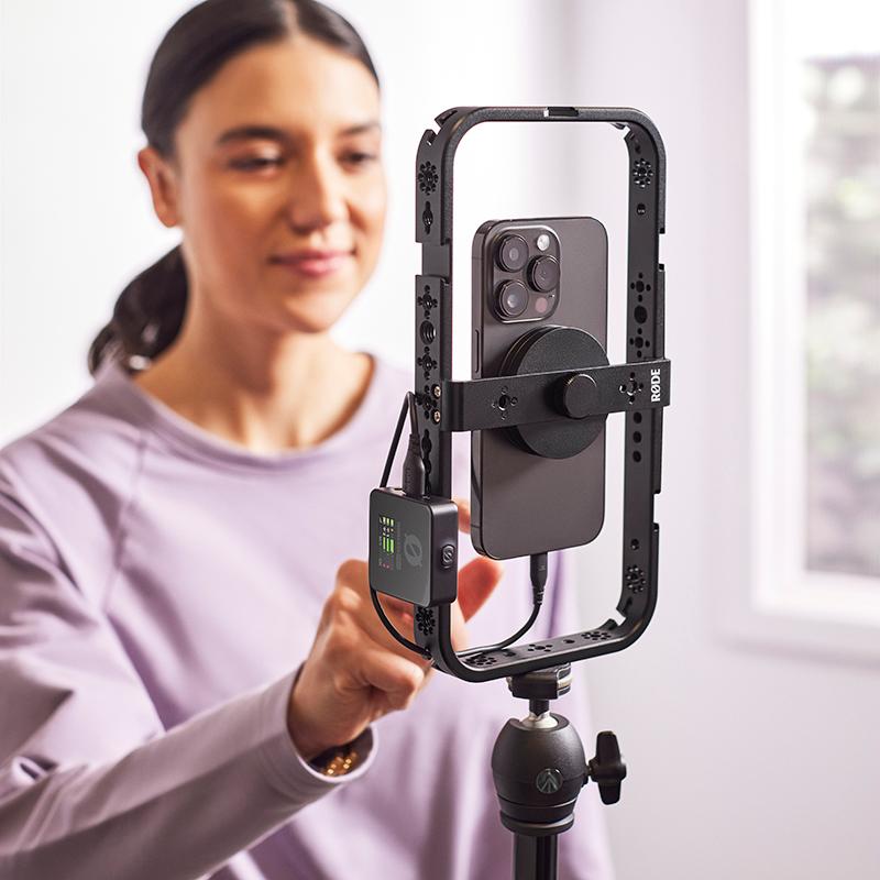 【美品】RØDE Phone Cage / スマホ用リグ RODE(ロード) PHONE CAGE スマートフォン用リグ フォンケージ : サエダ