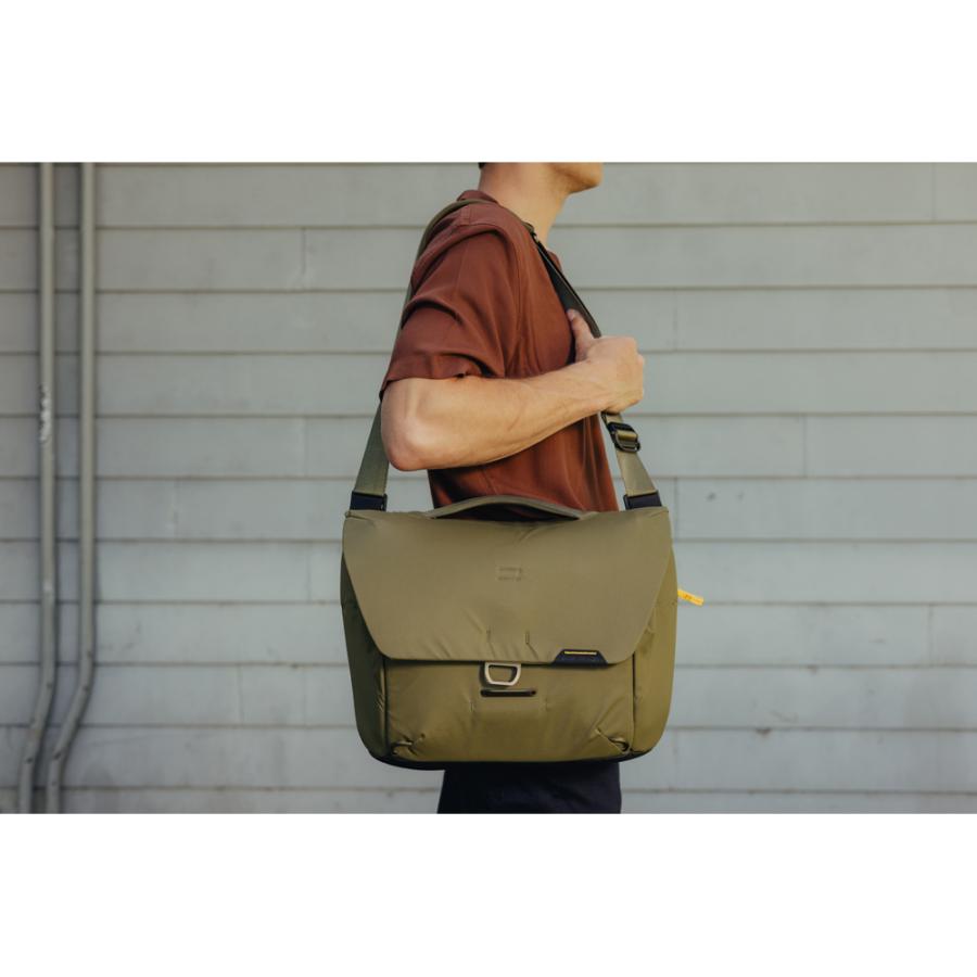 極美品✨ Peak Design エブリデイメッセンジャー 13L Peak Design（ピークデザイン） エブリデイメッセンジャー 13L ケルプ