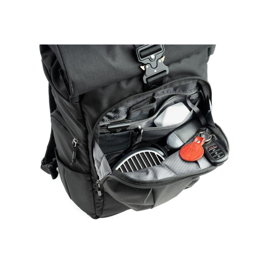 シンクタンクフォト（thinkTANKphoto）バックパック フォーカスポイント 30L　アスファルトブラック_14