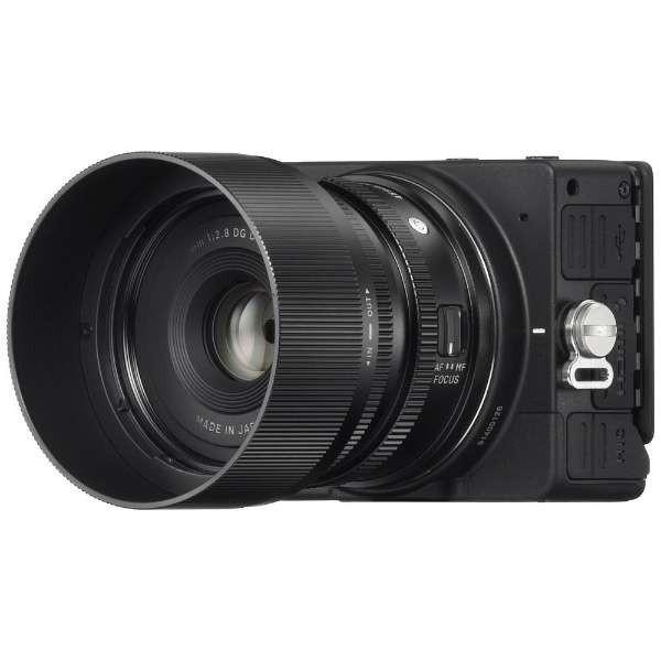 SIGMA / fp 45mm F2.8 レンズキット ミラーレス一眼カメラ 僕には完全に当たりだった、SIGMA fpとキットレンズ。｜記憶カメラ