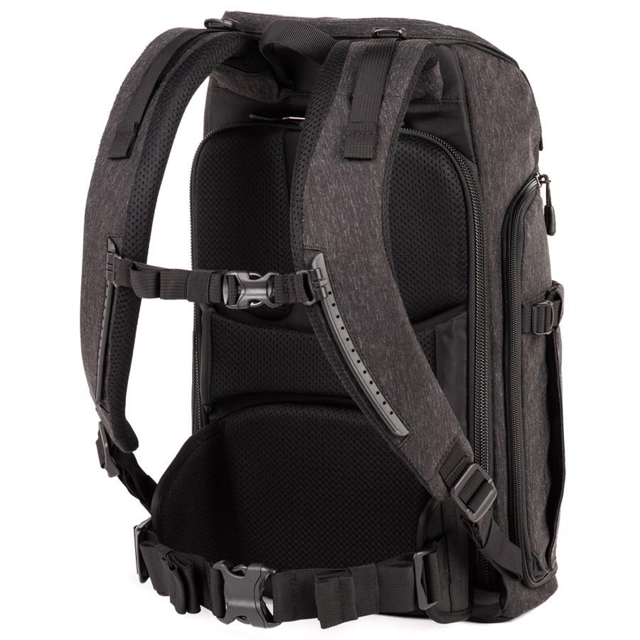 シンクタンクフォト（thinkTANKphoto） アーバンアクセス13バック