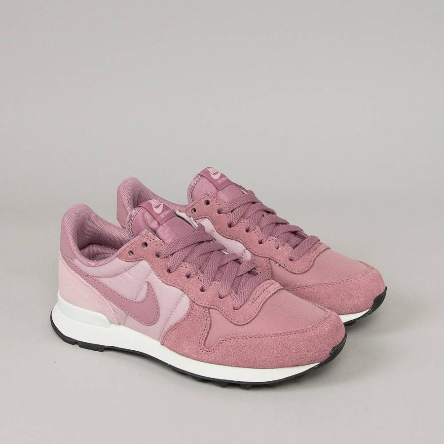 国内正規品 Nike ナイキ Wmns Internationalist ウィメンズ インターナショナリスト 8407 501 ベビーピンク 8407 501 Skyblue 通販 Yahoo ショッピング