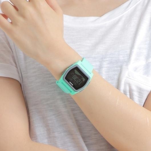 NIXON ニクソン 腕時計 サーフウォッチ 送料無料 ザ・ライバル NIXON ニクソン 腕時計 サーフウォッチ 送料無料 ザ・ライバル