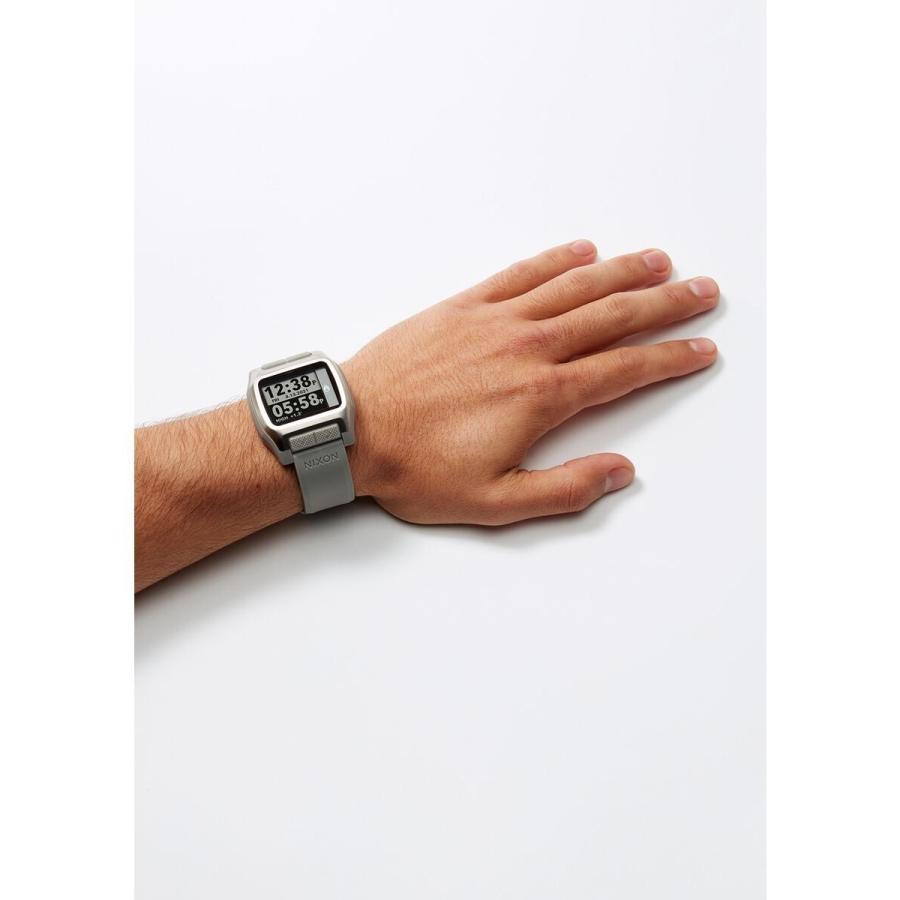 Nixonメンズ腕時計 THE GRADUATE SS グラデュエイト ニクソン Nixonメンズ腕時計 THE GRADUATE グラデュエイト ニクソン