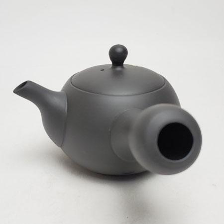 常滑焼 昭萌 11号黒左猫月散歩足跡 急須 セラメッシュ 200ml 1 常滑焼 昭萌 11号黒左猫月散歩足跡 急須 セラメッシュ 200ml 1