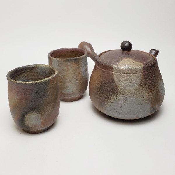 国産 送料無料 備前焼 茶の間 小 桟切 おしゃれ 日本製 工芸品 山口県 和食器 陶器 急須 湯呑 茶器セット 夫婦湯呑 父の日 母の日 プレゼント ギフト 最新人気 Aleefsurgical Com