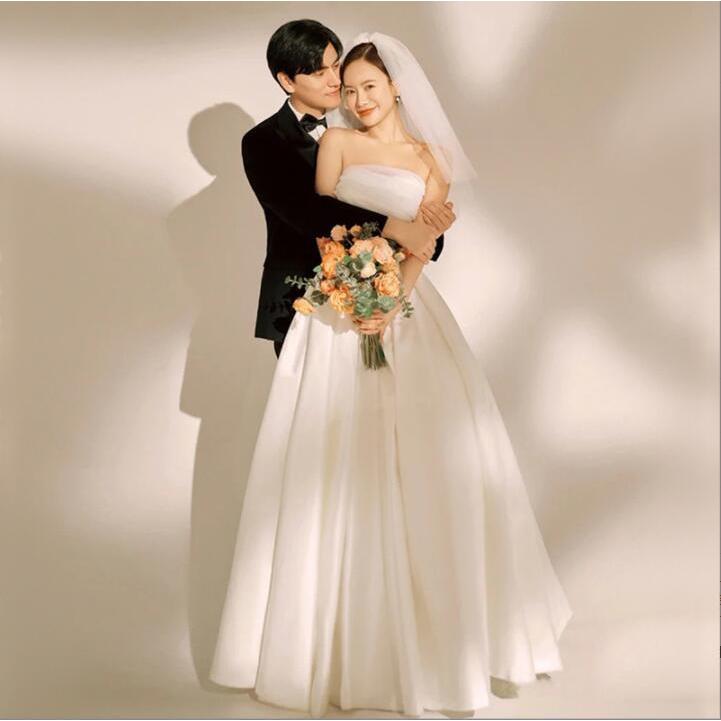 ウェディングドレス 結婚式 二次会 ホワイト 花嫁 白ワンピース ロング丈ドレス シンプル ブランド品専門の 袖なし 披露宴 ブライダル Aラインドレス 前撮り ウエディングドレス