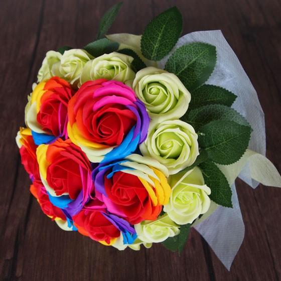 ソープフラワー レインボーローズ 花束 ブーケ ギフト 虹色 誕生日 お祝い 送別 異動 昇進 造花 母の日ギフト 22 彩香 通販 Yahoo ショッピング