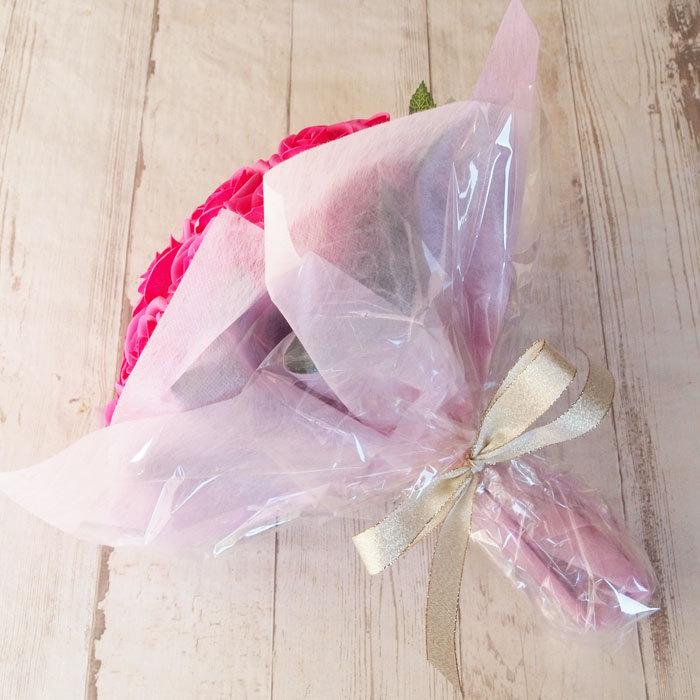 ソープフラワー ハートの花束 薔薇 ブーケ ギフト プレゼント 造花 赤い花束 誕生日 結婚 婚約 彩香 通販 Yahoo ショッピング