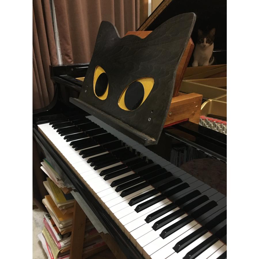 ピアノ調律師が考案した グランドピアノ補助譜面台「おきラック