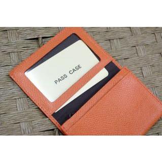 牛革　マチありポケット・ファスナーポケット付き定期入(パスケース) 得トク0706 |  | 02