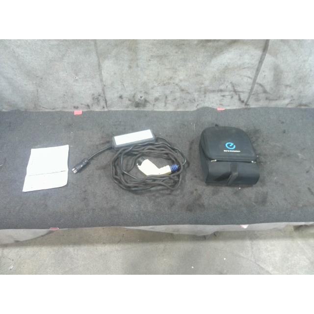 リーフ ZE0 日産 純正品 充電ケーブル : セントパーツ株式会社 - 通販