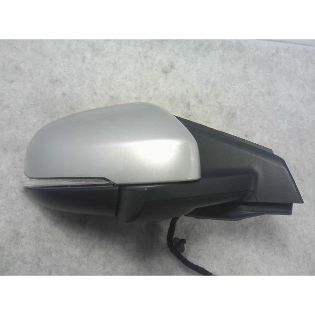 ボルボ 40シリーズ LDA-MD4204T 右サイドミラー V40 D4 Rデザイン 711 