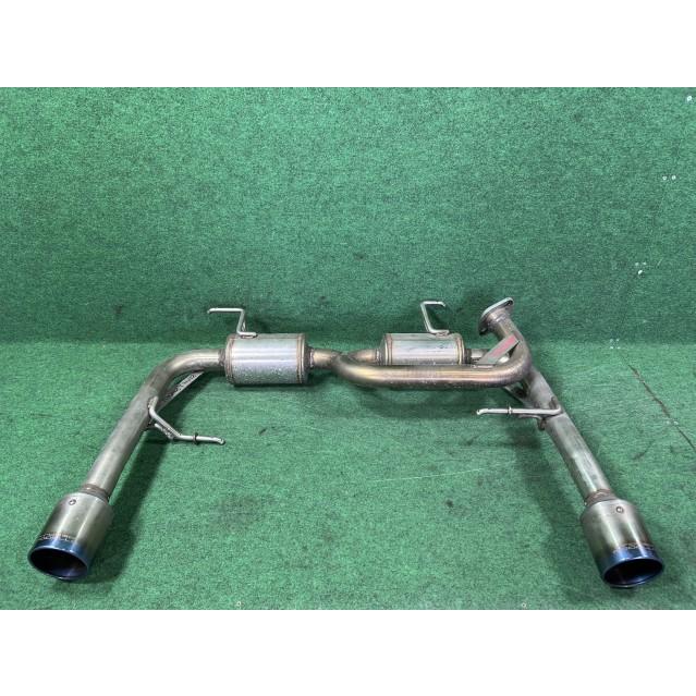 スイフト CBA-ZC32S マフラー スポーツ ZVR ロッソモデロ : セント