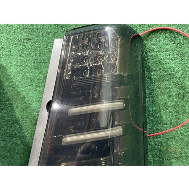 ワゴンR　スティングレー　左テールランプ ワゴンR ワゴンR DBA-MH23S 右テールランプ スティングレーX ZHY