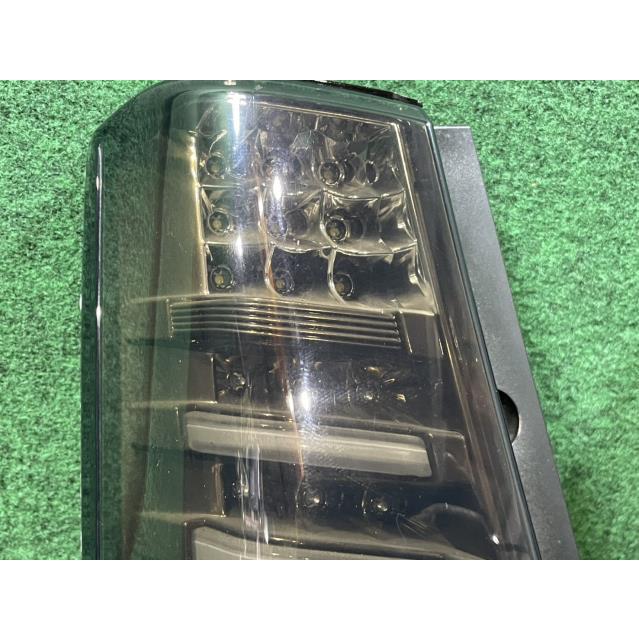 ワゴンR ワゴンR DBA-MH23S 右テールランプ スティングレーX ZHY