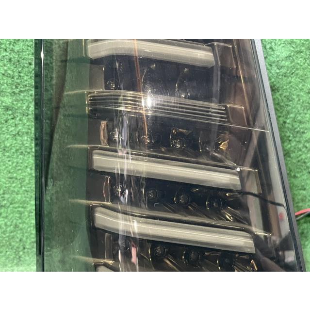 ワゴンR ワゴンR DBA-MH23S 右テールランプ スティングレーX ZHY