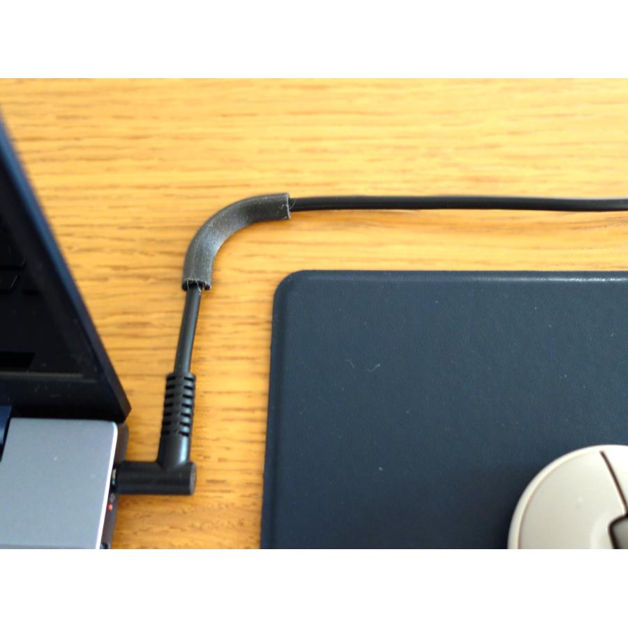 ケーブル・コーナー　（サイズ L、２個入り） |  | 01