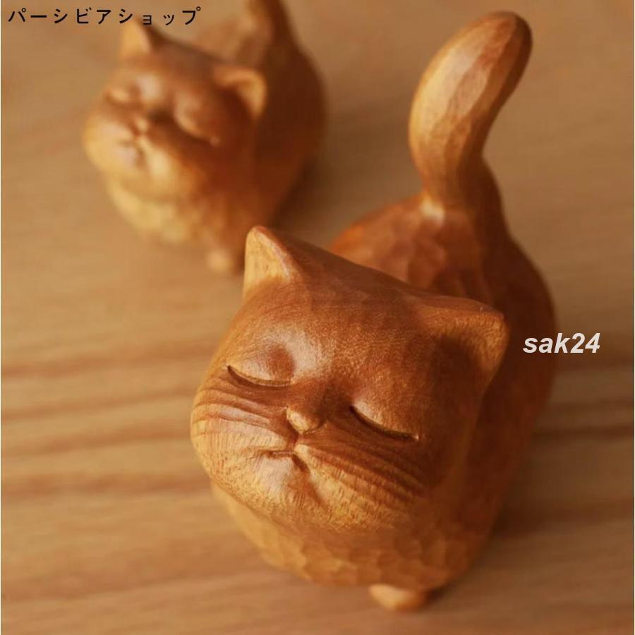 可愛い猫の木彫り置物 招き猫 | 室内装飾 木製招き猫 おもちゃ 雑貨