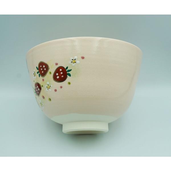 茶道具 茶碗 茶碗 桜地 青い鳥にいちご 東山深山 化粧箱 : 新古茶道具