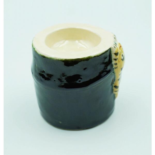 桂窯 伊藤桂楽 さざえ 蓋置 茶道具 新品 未使用 保管品 です。 桂窯 伊藤桂楽 さざえ 蓋置 茶道具 新品 未使用 保管品 です