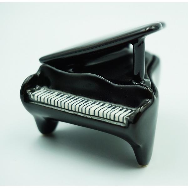 茶道具 香合 香合 ピアノ 今岡三四郎 桐箱 : 新古茶道具 さかい