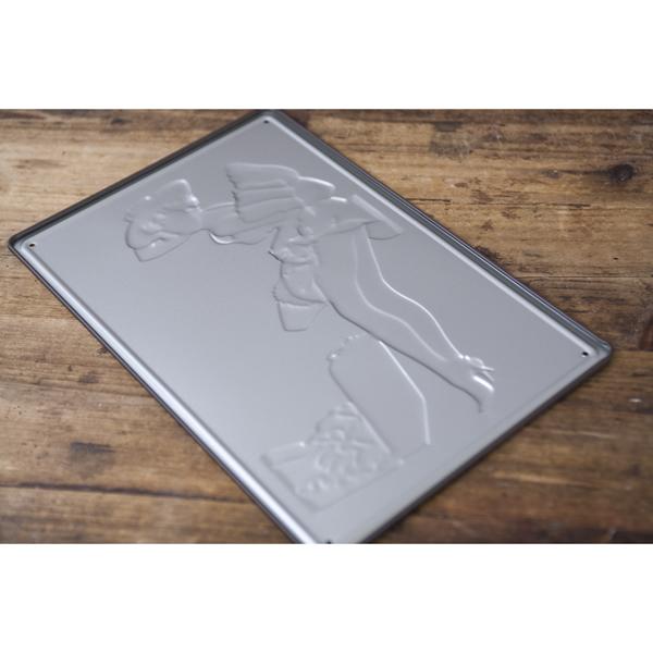 アメリカン レトロ ブリキ看板 アメリカン雑貨 ピンナップガール