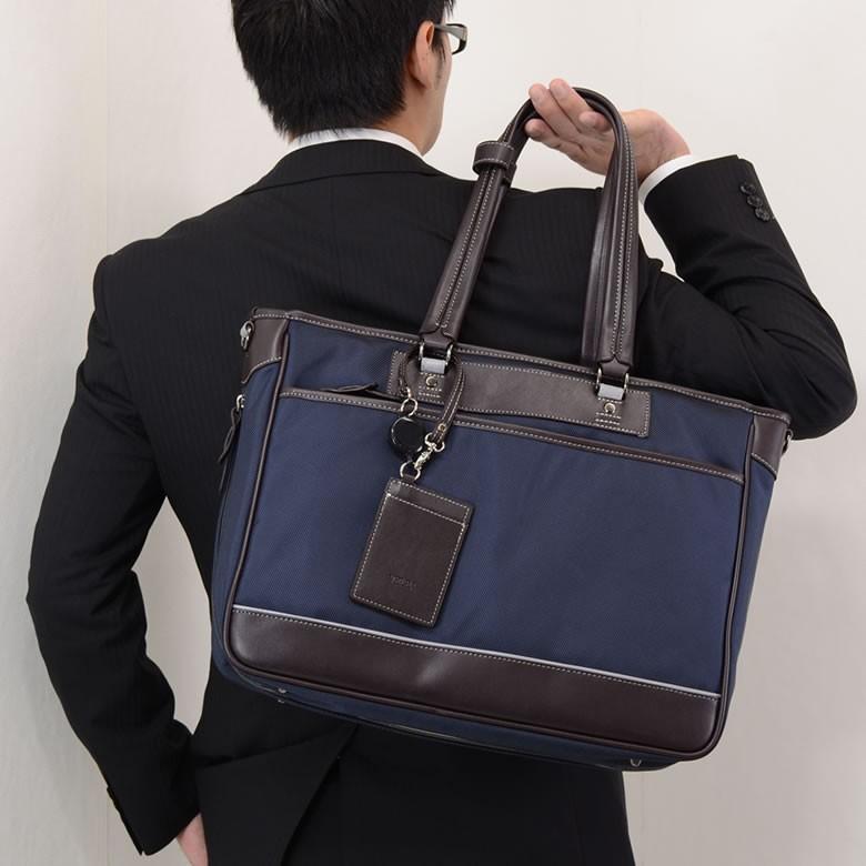 美品✨ミュウミュウ アーカイブトートバッグ メンズ ビジネス ブリーフケース 黒 SALE 50％OFF ビジネスバッグ 通勤バッグ ブリーフケース メンズ