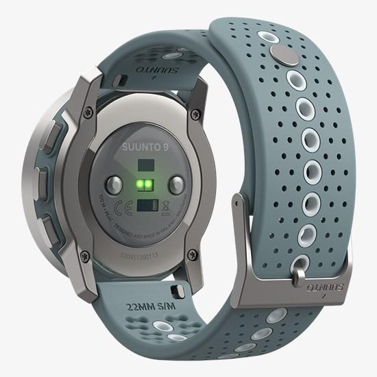 SUUNTO【スント9】SUUNTO 9 PEAK　超薄型、超小型でタフなGPSウォッチ　直径43 mm　ALL BLACK （SS050522000）　MOSS GRAY （SS050524000）｜sakamoto-w｜09