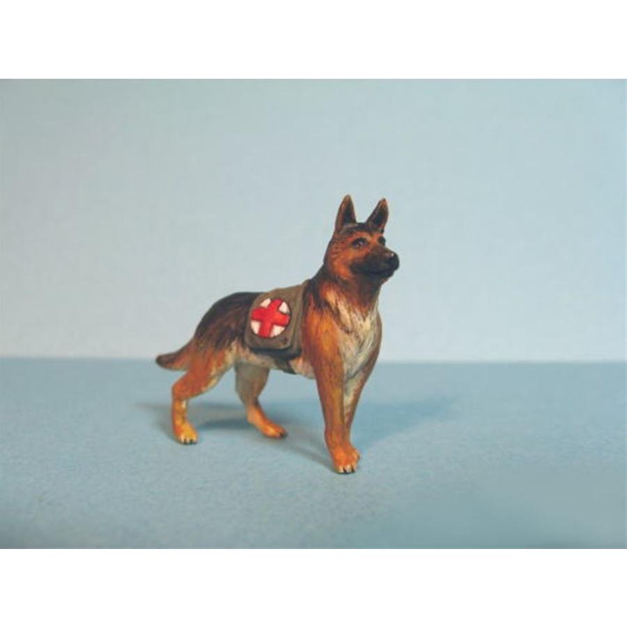 ペガソモデルス、90㎜サイズ、ドイツ将校とシェパード犬ガレージキット ペガソモデルス、90㎜サイズ、ドイツ将校とシェパード犬ガレージキット