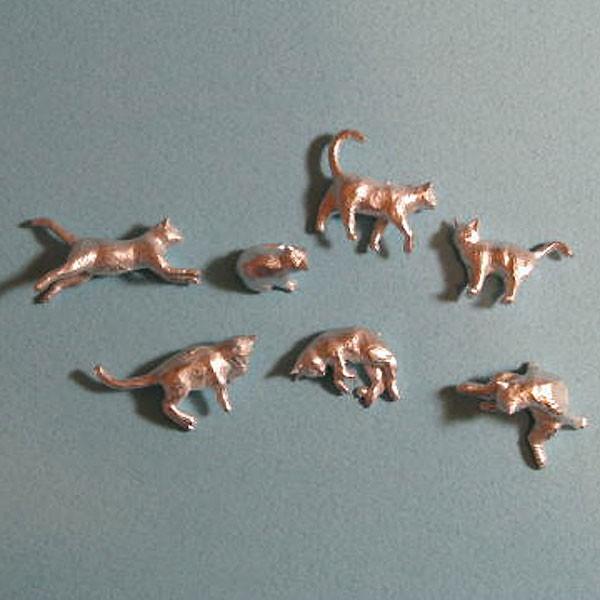猫7匹セット ：オーロラモデル 未塗装キット 1/35 Ml-035 : さかつう